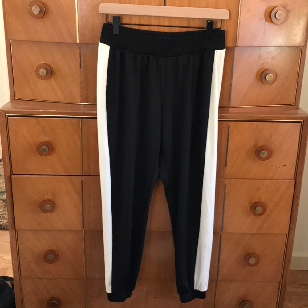 Relaxed Joggers